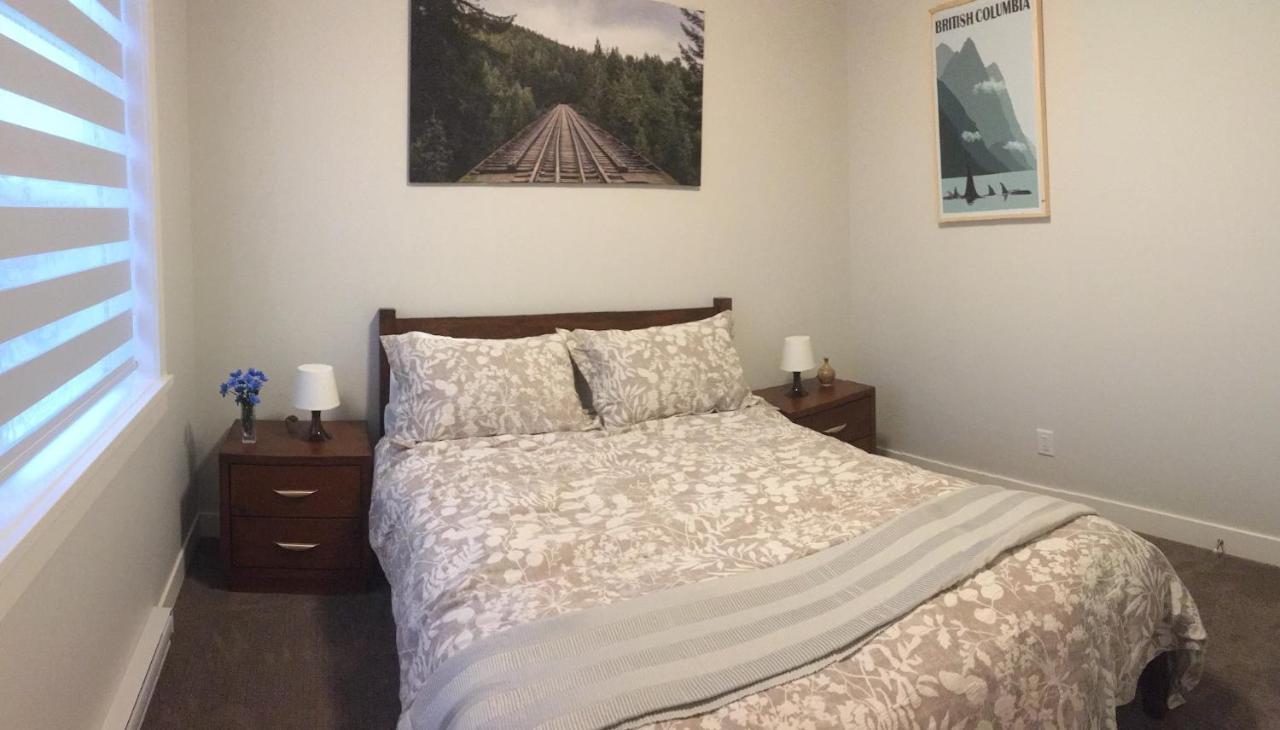 Mollys Cottage-The Suite On Vancouver Island Near Yyj Airport And The Wa And Bc Ferries North Saanich 외부 사진